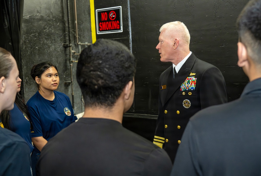 Future Servicemembers Swear in at San Diego Seals Lacrosse Game