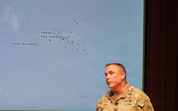 USARPAC visit to NCOLCoE