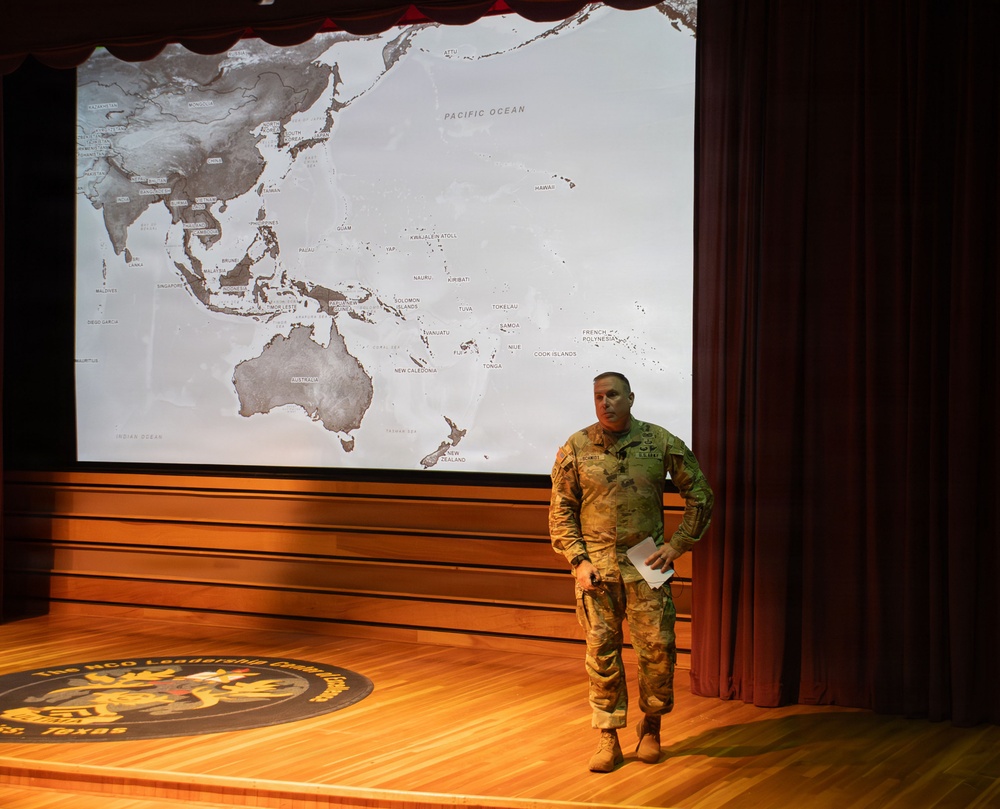 USARPAC visit to NCOLCoE