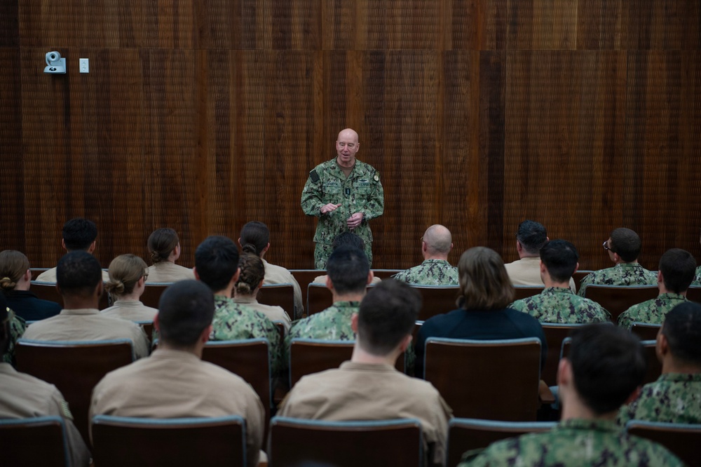 Adm. Houston Hosts SWO-N Discussion at MSTCPAC