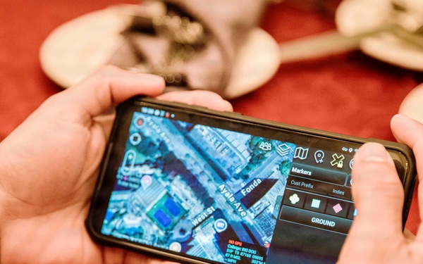 MRF-SEA Marines, Philippine Service Members conduct Joint Tactical Assault Kit Training