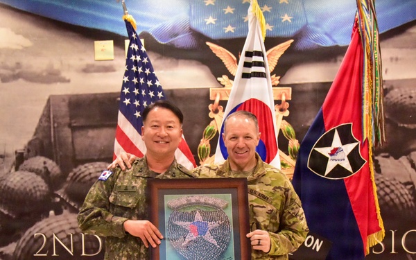2d Infantry Division/ROK-U.S. Combined Division Commanding General of the ROK farewell ceremony