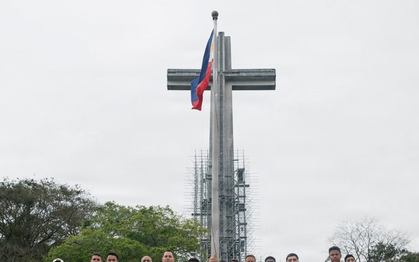MRF-SEA Marines, Sailors Hike Mount Samat during Bataan Death March PME