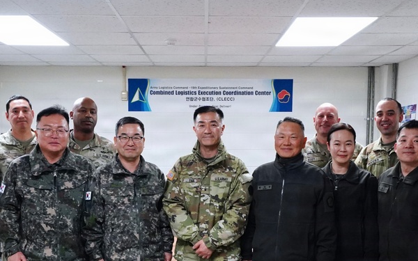 ROK and U.S. sustainment leaders gather at the Combined Logistics Execution Coordination Cell