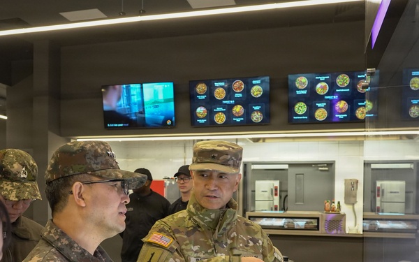 19th ESC commander discusses sustainment innovation with ROK Army logistics leader