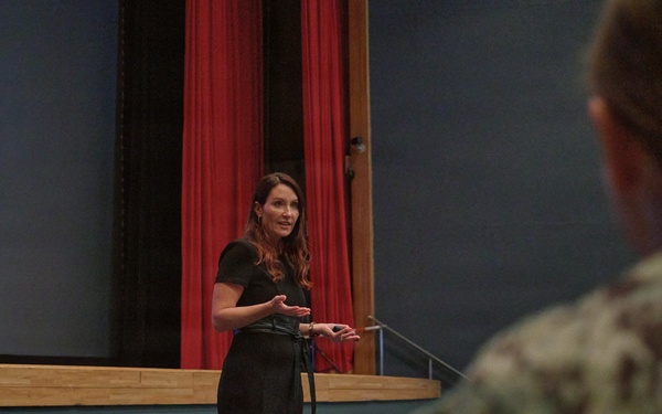 Headspace App Initiative Made Available to Yokosuka Sailors