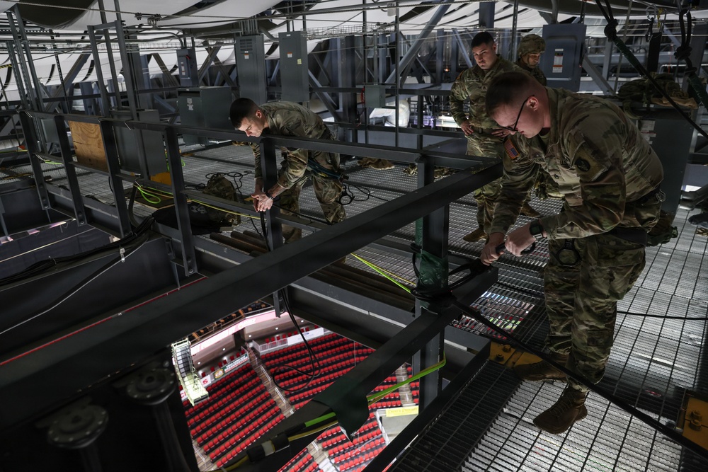 Iowa National Guard rappel team at Iowa Wild game