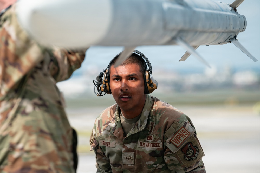 Precision under pressure: Kadena hosts quarterly load crew competition