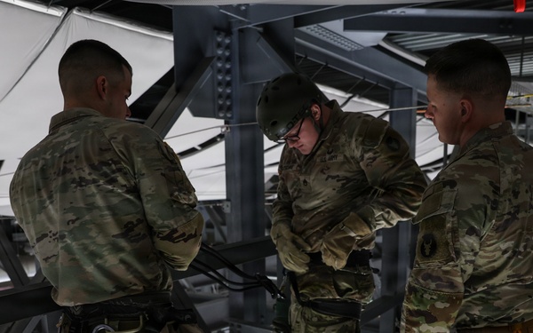 Iowa National Guard rappel team at Iowa Wild game