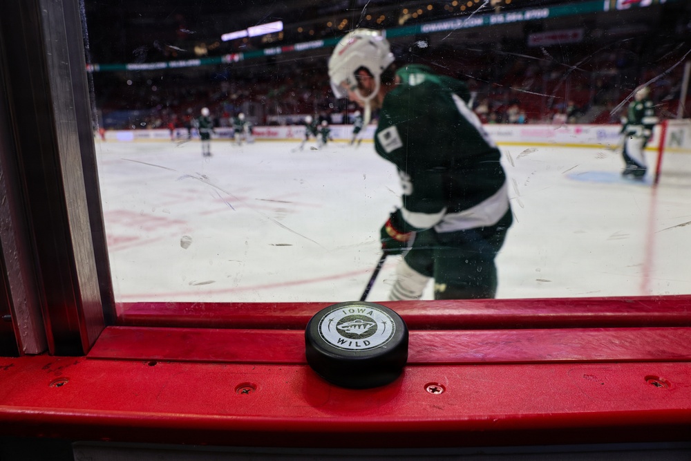 Iowa National Guard rappel team at Iowa Wild game