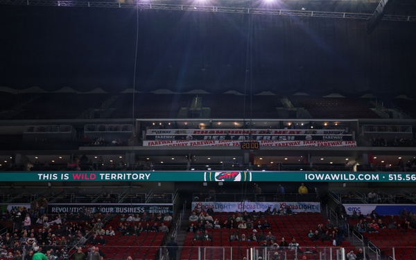 Iowa National Guard rappel team at Iowa Wild game