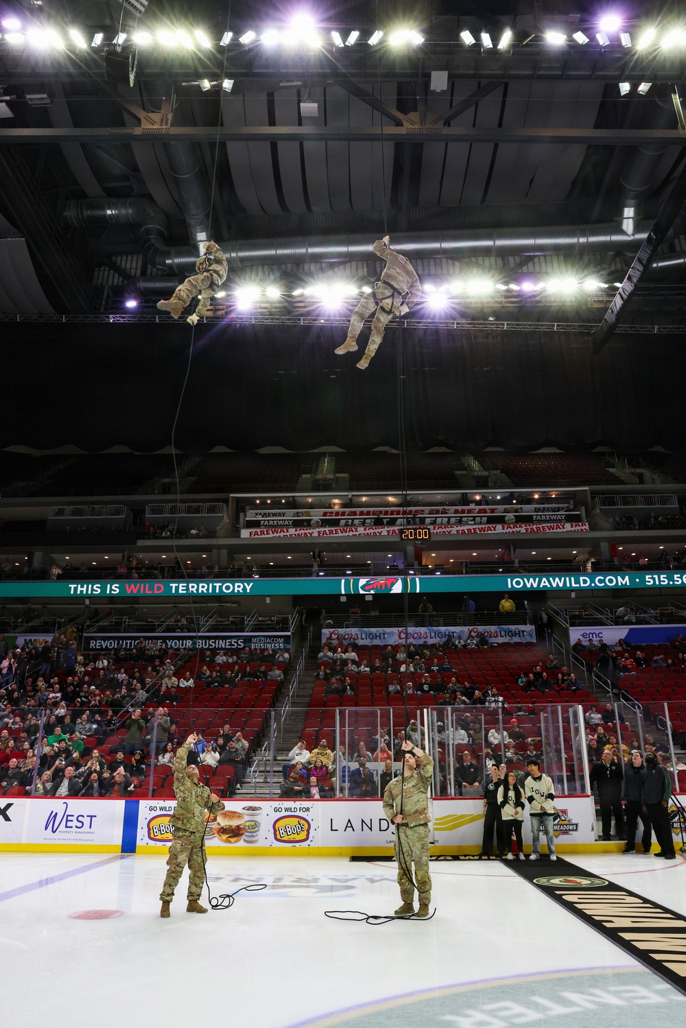 Iowa National Guard rappel team at Iowa Wild game