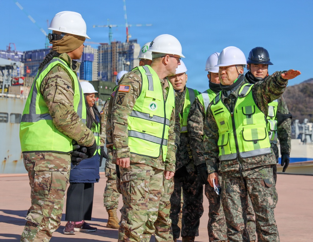 Transportation Command Leadership surveys Korean Rotational Forces Exercise