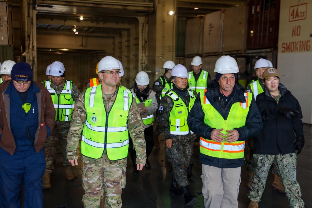 Transportation Command Leadership surveys Korean Rotational Forces Exercise