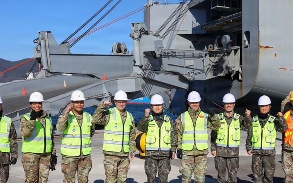 Transportation Command Leadership surveys Korean Rotational Forces Exercise