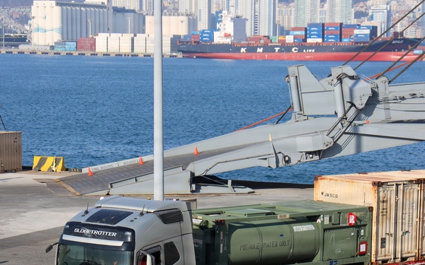 U.S. Army vehicles arrive in Busan during KRF exercise