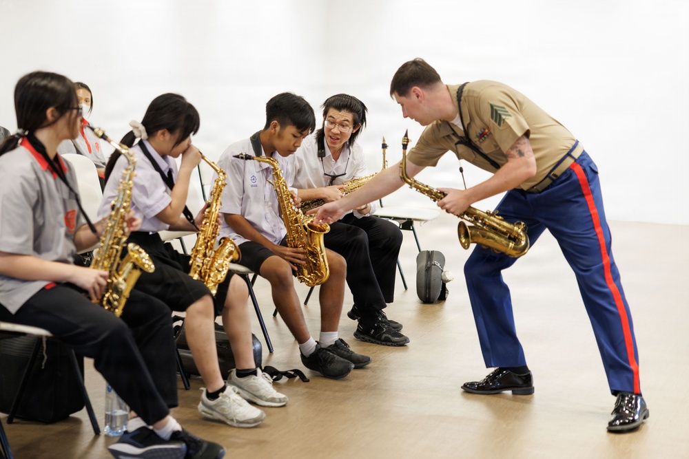 III MEF Band Provides Musical Workshop at Srinakharinwirot University Demonstration