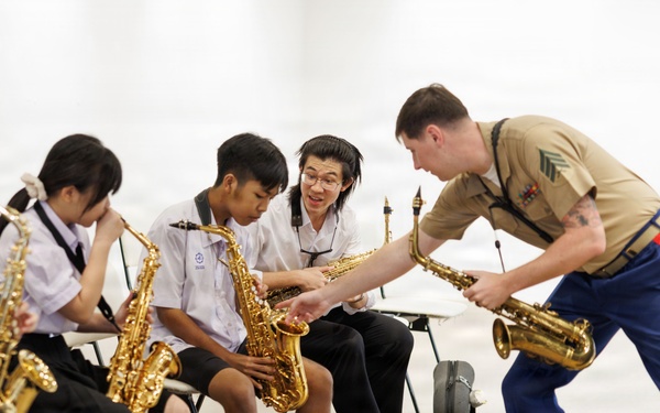 III MEF Band Provides Musical Workshop at Srinakharinwirot University Demonstration