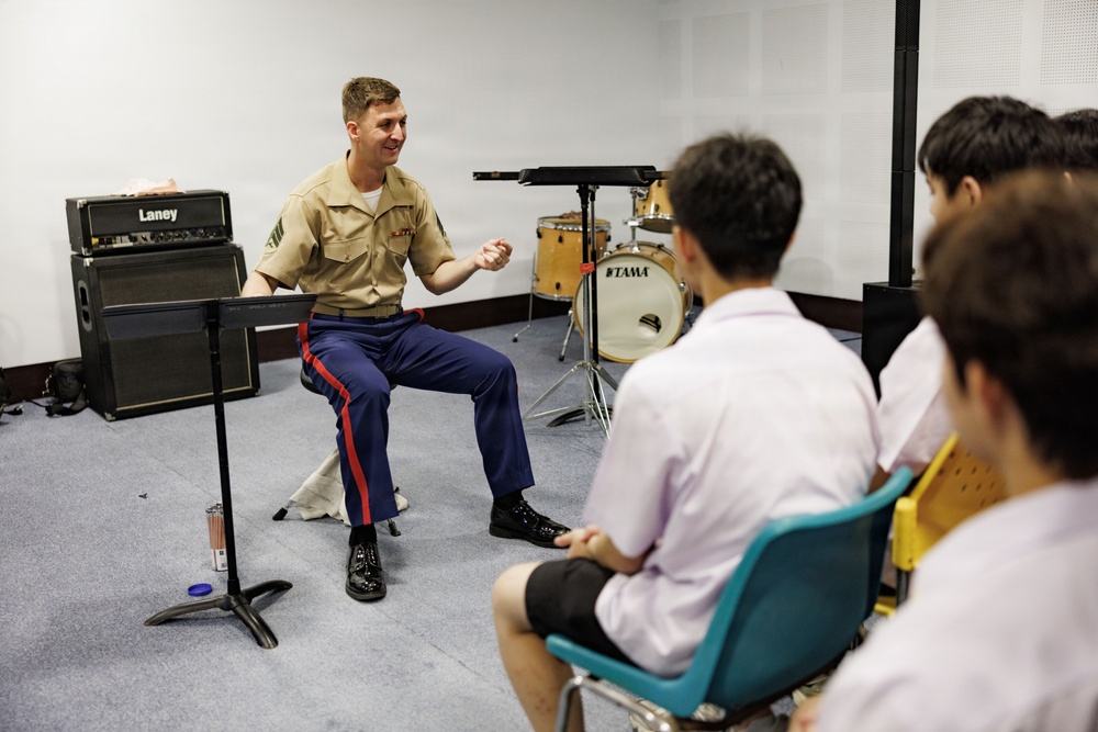 III MEF Band Provides Musical Workshop at Srinakharinwirot University Demonstration
