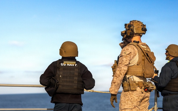 11th MEU Marines, Sailors Conduct a Live-Fire Integration Range Aboard USS Comstock