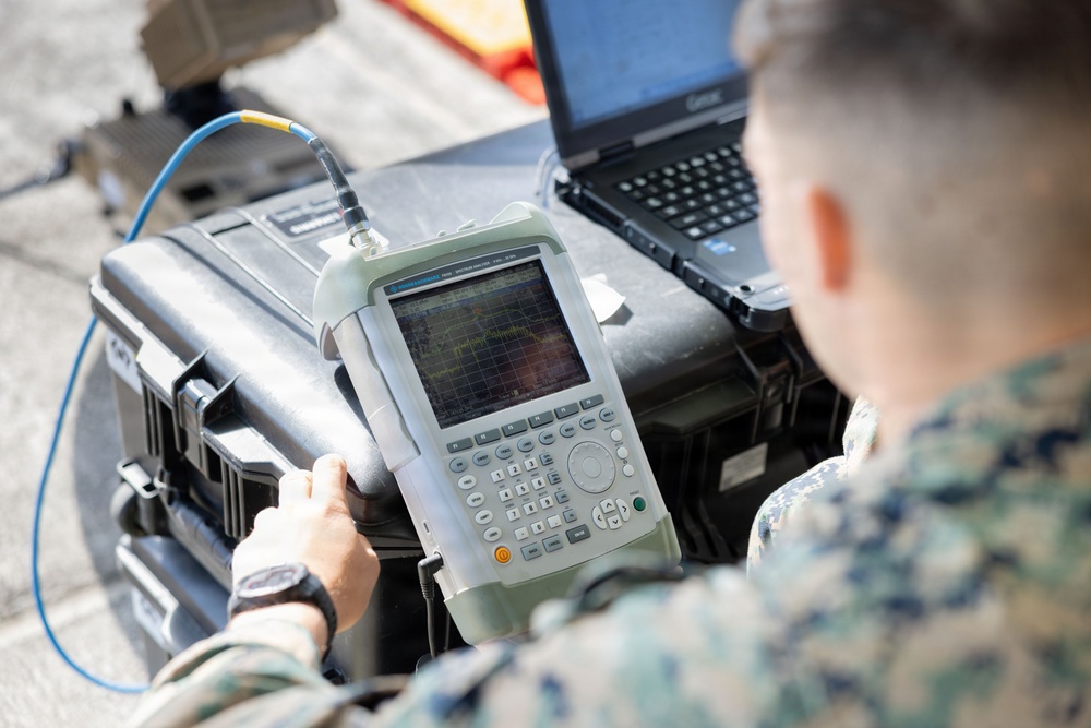 III MEF Marines Conduct Satellite Communication Electromagnetic Interference Training