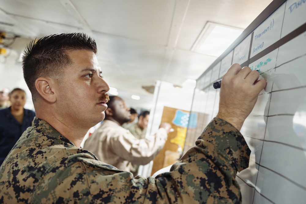 11th MEU Marines, Sailors Conduct Mass Casualty Exercise