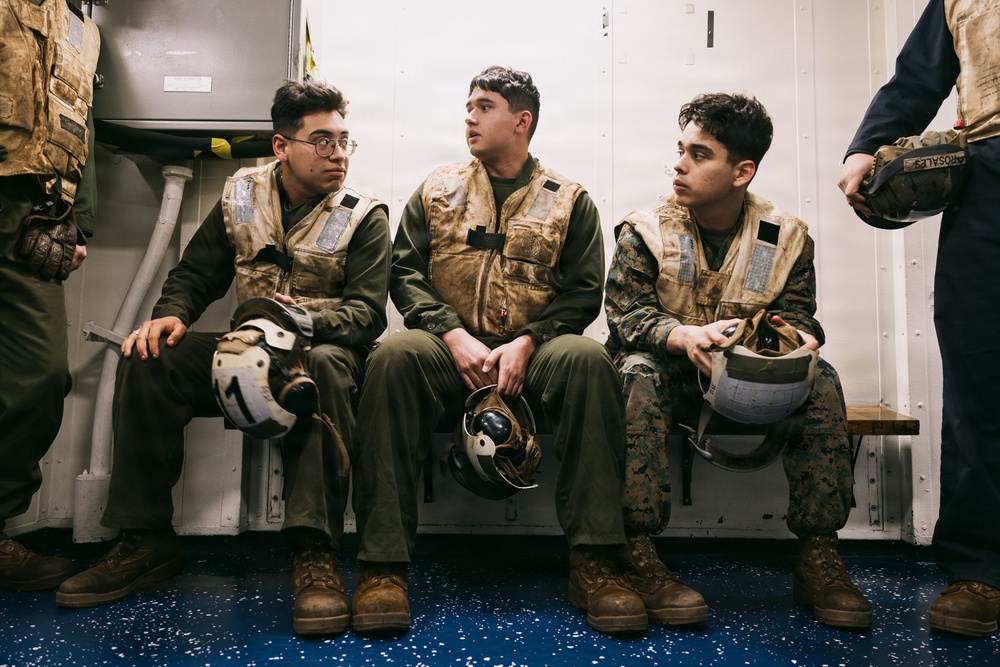 11th MEU Marines, Sailors Conduct Mass Casualty Exercise