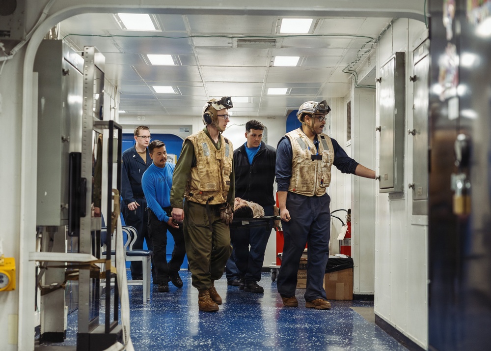 11th MEU Marines, Sailors Conduct Mass Casualty Exercise