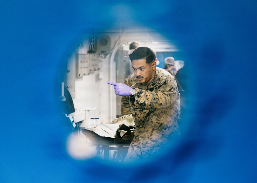 11th MEU Marines, Sailors Conduct Mass Casualty Exercise