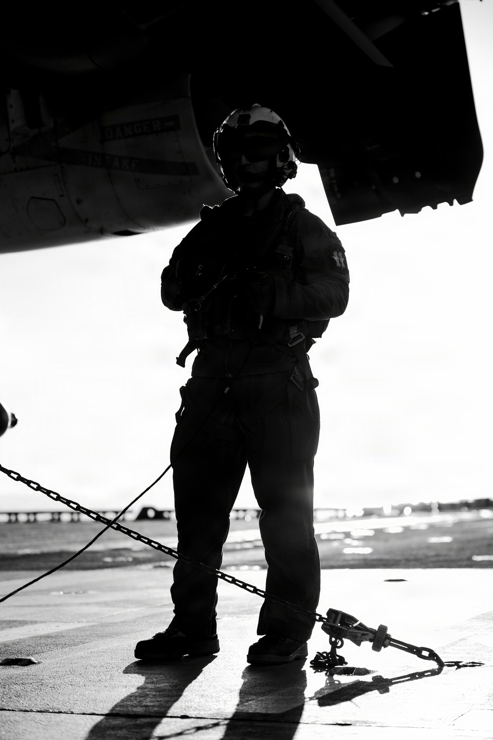 11th MEU Marines, Sailors Disembark USS Boxer
