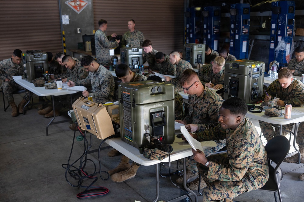 MASS-2 hosts class on Lightweight Energy Storage System