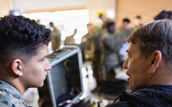 MASS-2 hosts class on Lightweight Energy Storage System