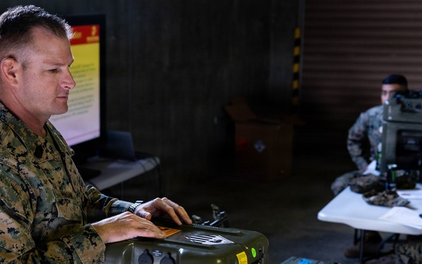 MASS-2 hosts class on Lightweight Energy Storage System