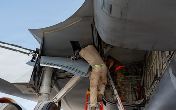 379th EMXS repairs KC-135 landing gear
