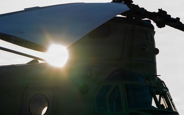 1-214th GSAB Aviators Maintain Readiness With CH‑47F Training Flight