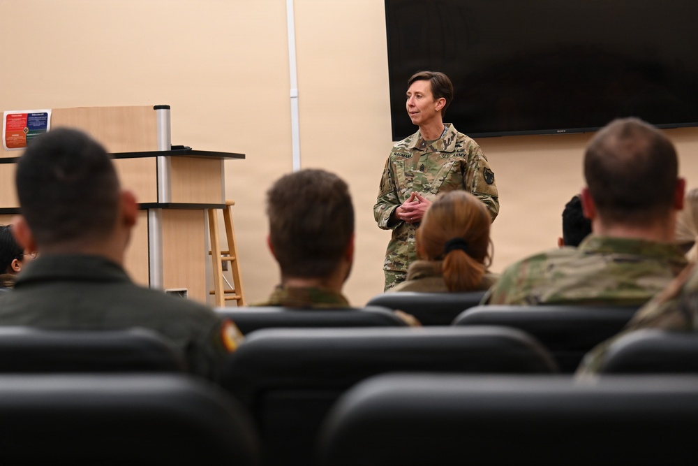 U.S. Strategic Command CSEL speaks with ALS students and instructors