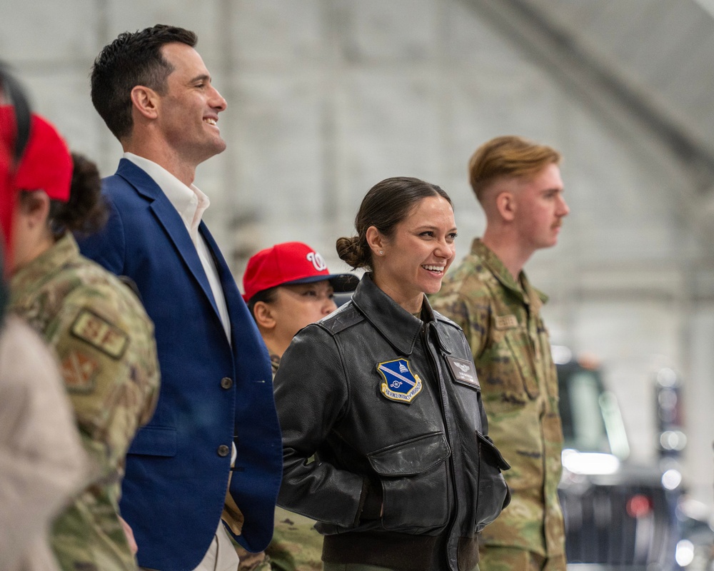 From dugout to hangar: Washington Nationals visit Andrews