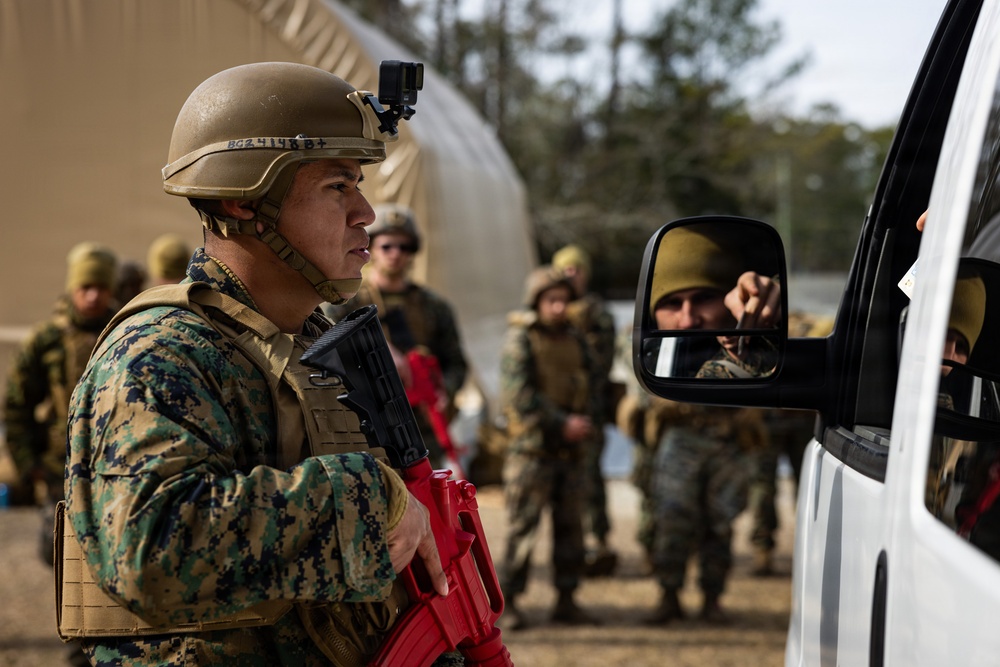 2nd Marine Logistics Group Headquarters and Service Battalion Conducts Security Control Point Training