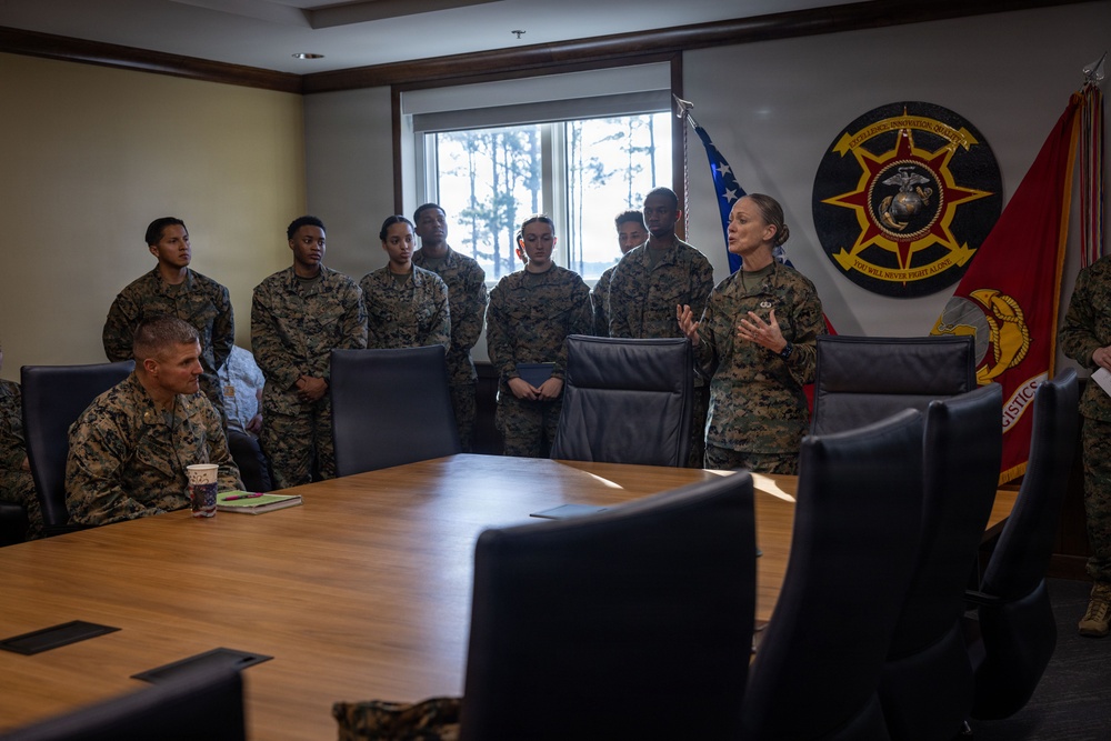 2nd MLG Commanding General Recognizes, Awards Marines
