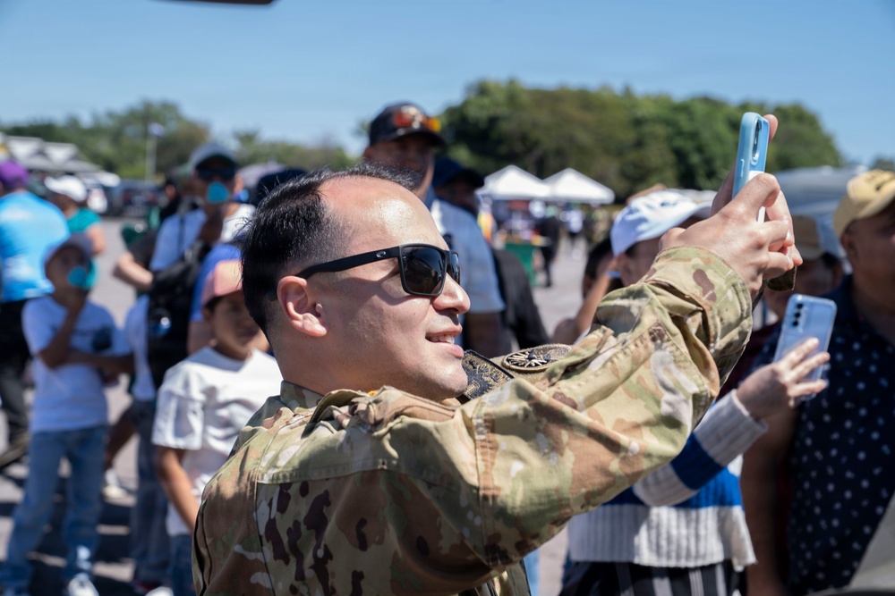 Joint Task Force-Bravo 1-228 Aviation Regiment participates in Ilopango Air Show 2026