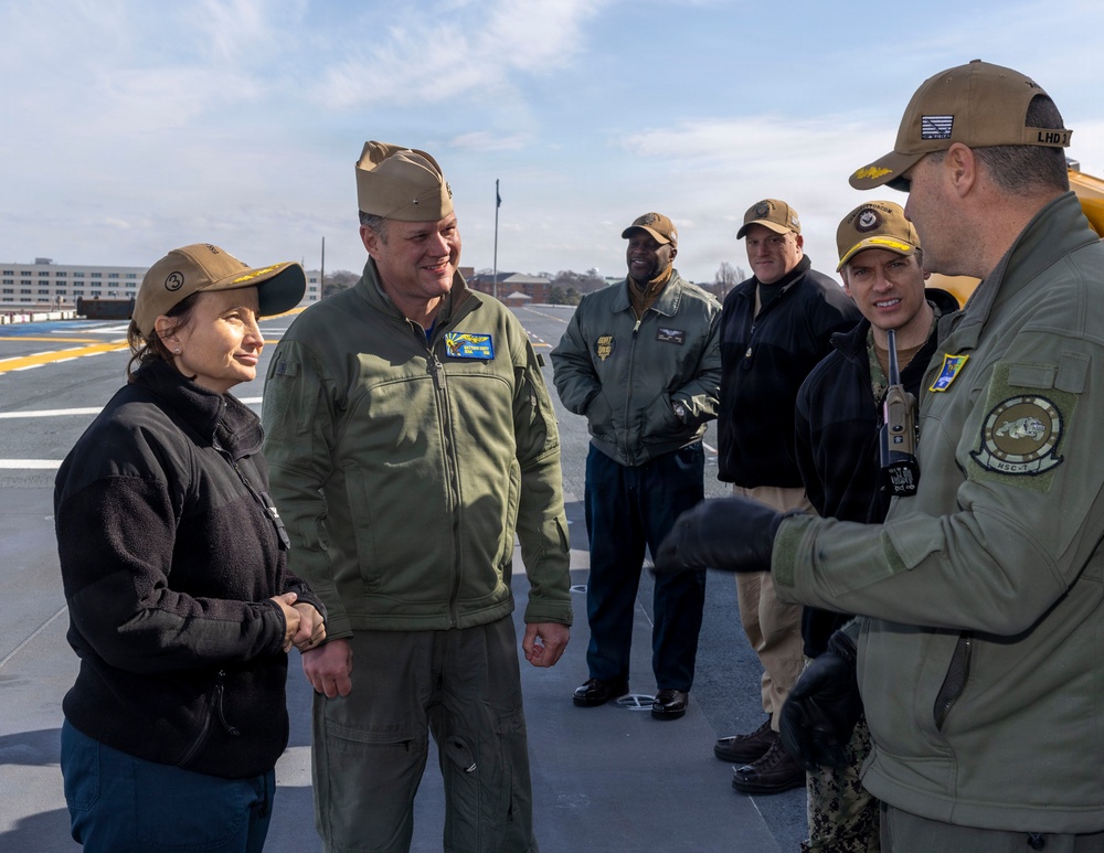 Kearsarge Hosts Tour For Rear Adm. Matthew J. Duffy