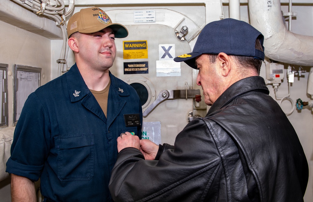 Rear Adm. Cahill Visits USS Nitze
