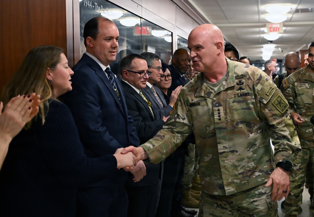 Vice Chief of Staff of the Army Gen. James J. Mingus Clap Out Ceremony