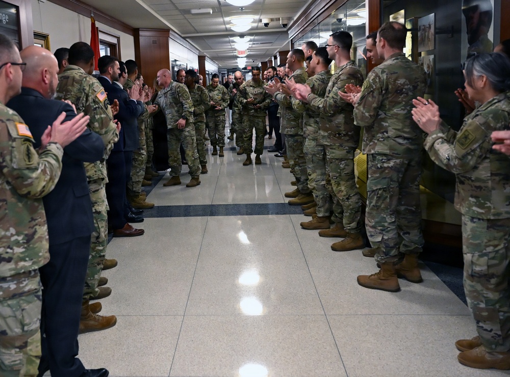 Vice Chief of Staff of the Army Gen. James J. Mingus Clap Out Ceremony