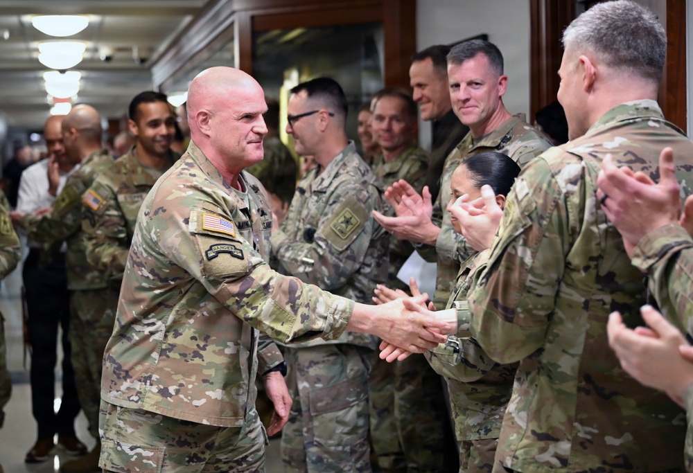 Vice Chief of Staff of the Army Gen. James J. Mingus Clap Out Ceremony