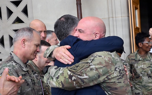 Vice Chief of Staff of the Army Gen. James J. Mingus Clap Out Ceremony