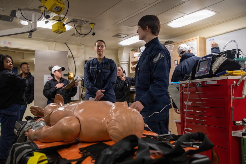 USS Arlington (LPD 24) Medical Training Drill
