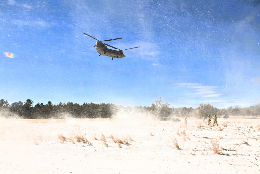 2nd Battalion, 147th Aviation Regiment helicopters, crews support sling-load training event with artillery unit at Fort McCoy