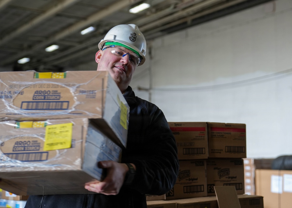 Ike Conducts Planned Incremental Availability maintenance period