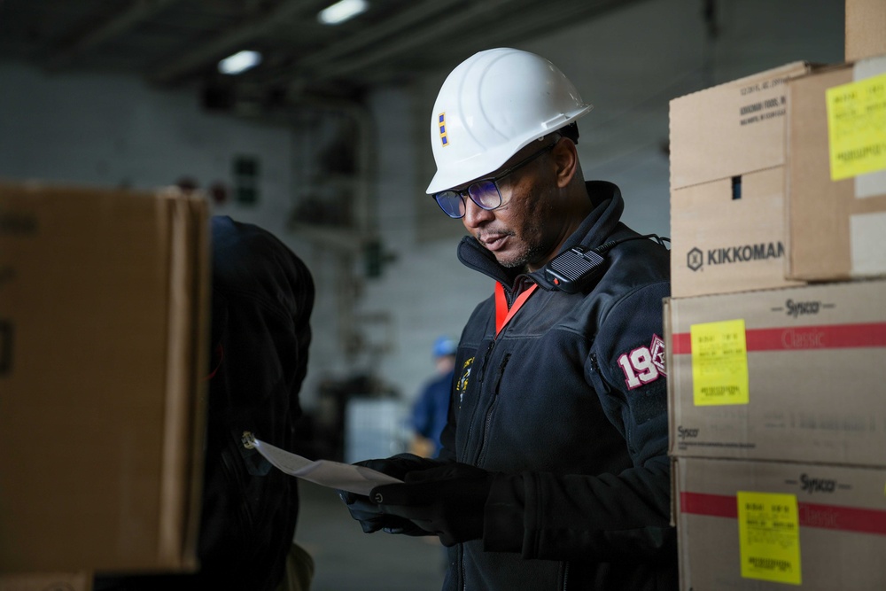 Ike Conducts Planned Incremental Availability maintenance period